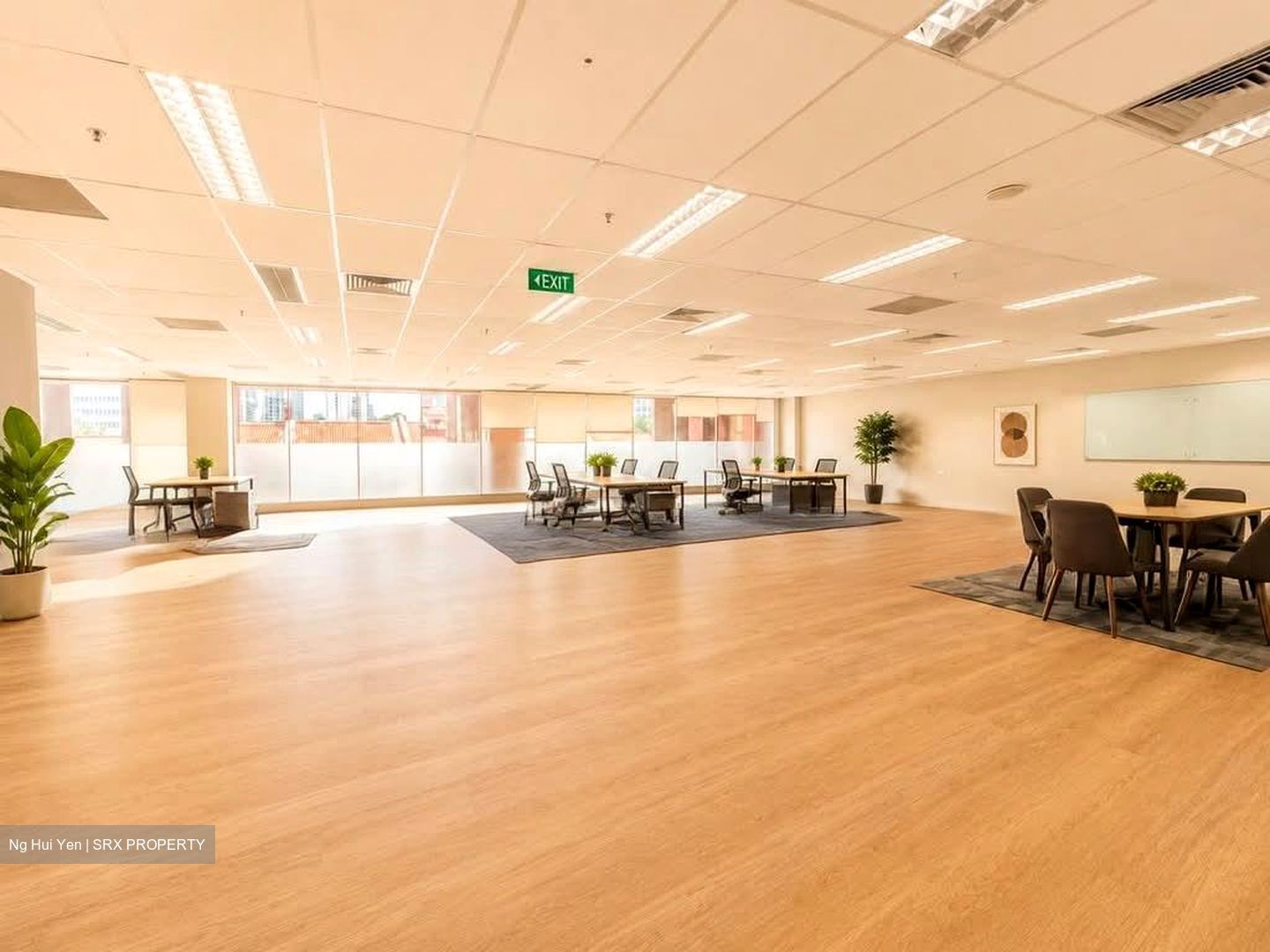 Dapenso Building (D1), Office #577742171